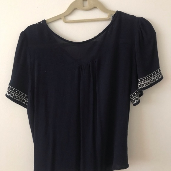 Navy top - Picture 2 of 3